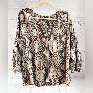 BKE Buckle Multicolor Patterned Blouse - EUC • Large